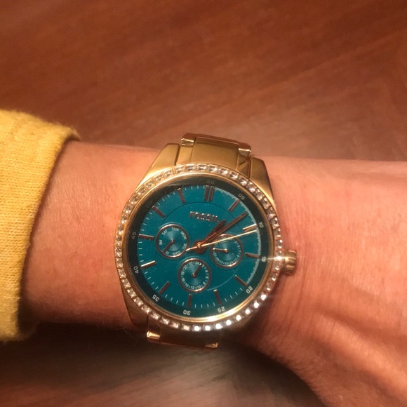 Fossil Watch- Women’s - Picture 3 of 4